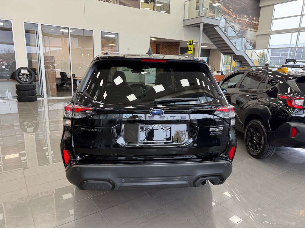 Subaru Forester E-BOXER Hybrid Premier 2025 à Sainte-Julie, Québec - 3 - w1024h768px