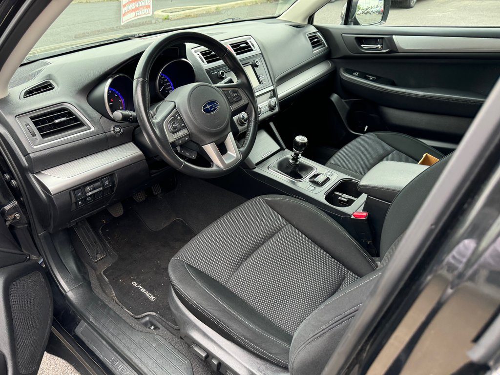 2016  Outback 2.5l Manuelle Bluetooth Caméra de recul in Sainte-Julie, Quebec - 6 - w1024h768px