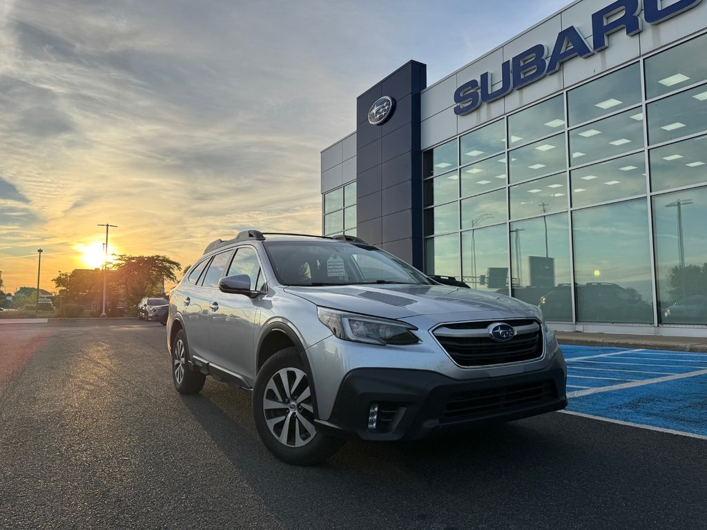 2022 Subaru Outback Tourisme Carplay Toit ouvrant Volant chauffant in Sainte-Julie, Quebec - 1 - w1024h768px