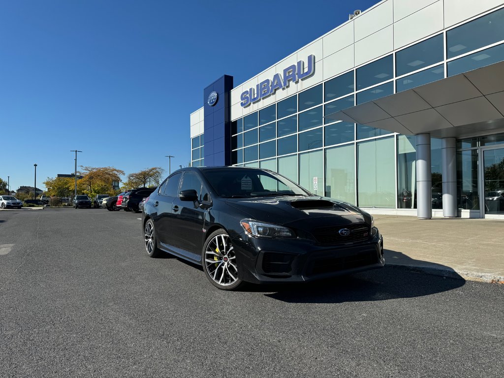 2020  WRX STI Sport Carplay Toit Sièges chauffants CERTIFIÉ in Sainte-Julie, Quebec - 1 - w1024h768px