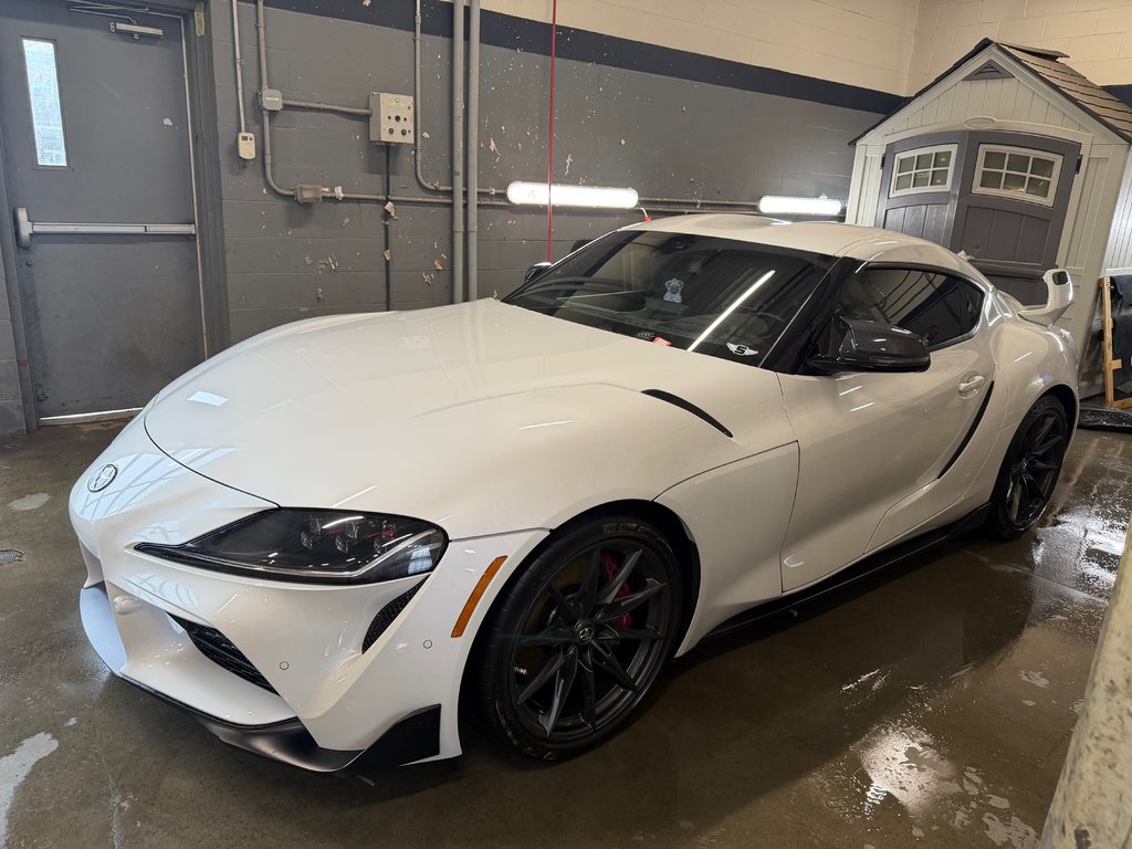 Toyota GR Supra 3.0L Turbo, Carplay, Controle audio au volant 2024 à Sainte-Julie, Québec - 4 - w1024h768px