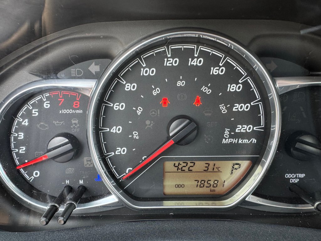 Toyota Yaris Hatchback LE Bluetooth Caméra de recul 2018 à Sainte-Julie, Québec - 8 - w1024h768px