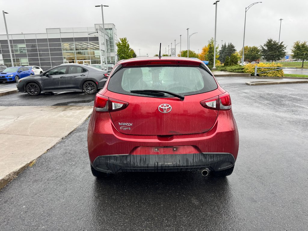 2020 Toyota Yaris Hatchback XLE Caméra de recul Bluetooth in Sainte-Julie, Quebec - 5 - w1024h768px