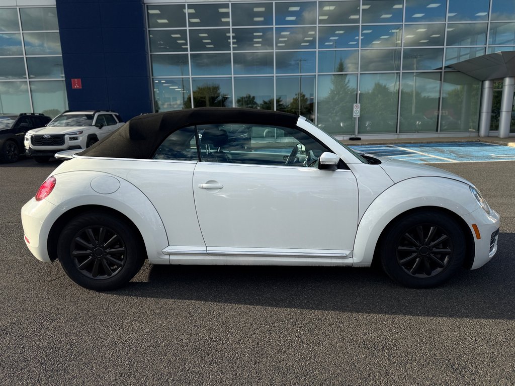 Volkswagen Beetle Convertible CLASSIC 2017 à Sainte-Julie, Québec - 8 - w1024h768px