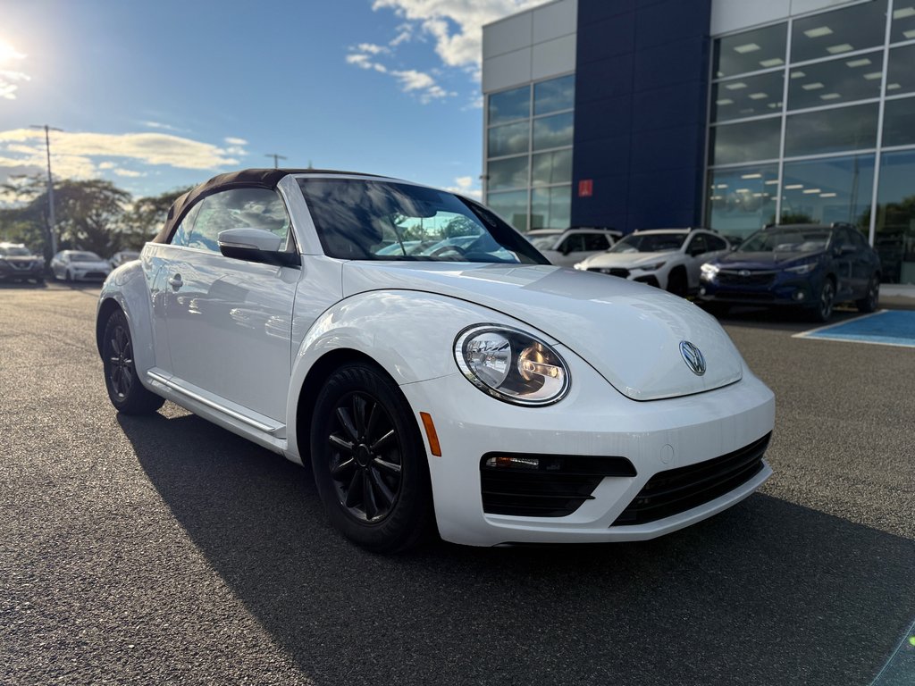 Volkswagen Beetle Convertible CLASSIC 2017 à Sainte-Julie, Québec - 9 - w1024h768px