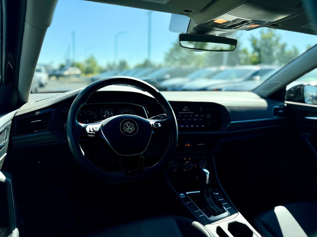 2021 Volkswagen Jetta Highline in Sainte-Julie, Quebec - 18 - w1024h768px