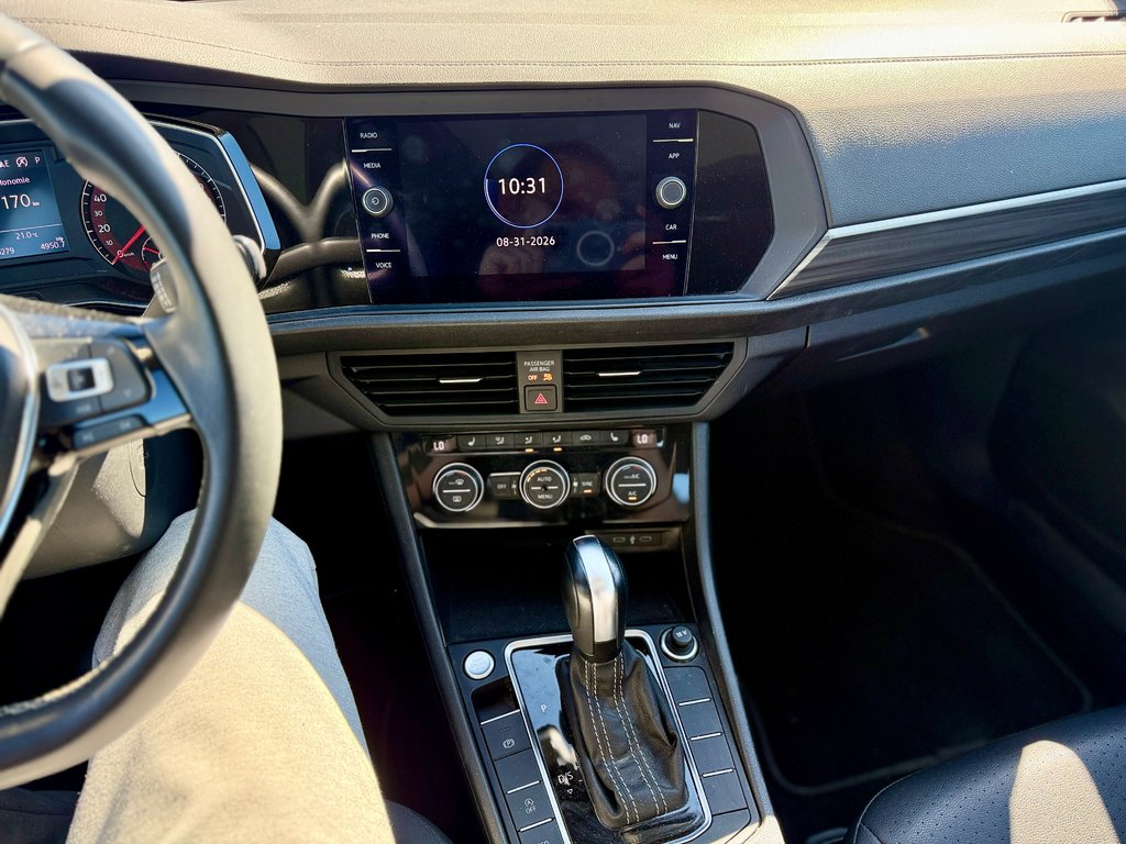 2021 Volkswagen Jetta Highline in Sainte-Julie, Quebec - 12 - w1024h768px