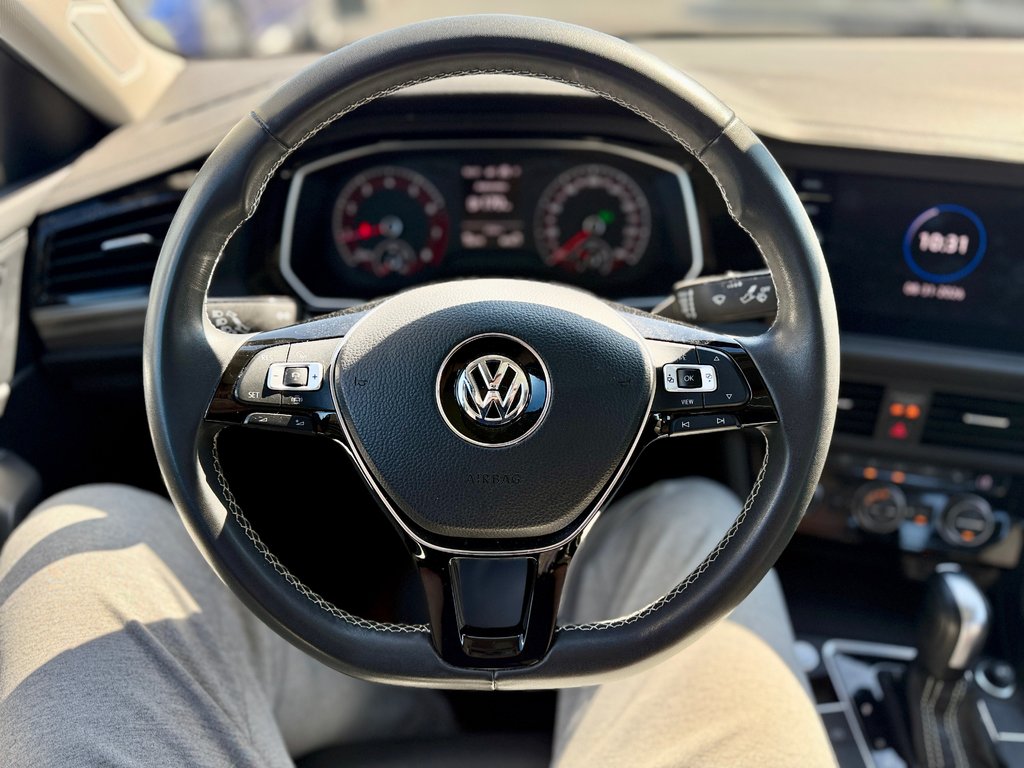 2021 Volkswagen Jetta Highline in Sainte-Julie, Quebec - 10 - w1024h768px
