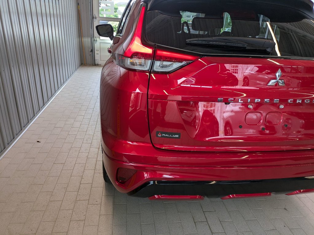 ECLIPSE CROSS GT AWD/HEADS UP/HEATED SEATS /PANO ROOF 2023 à Gatineau, Québec - 18 - w1024h768px