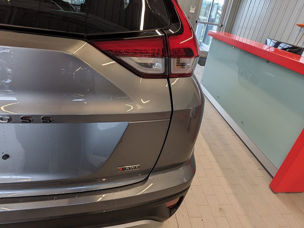 2024  ECLIPSE CROSS SEL in Gatineau, Quebec - 19 - w1024h768px