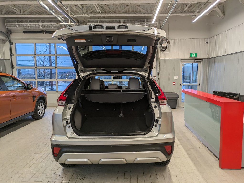 2024  ECLIPSE CROSS SEL in Gatineau, Quebec - 6 - w1024h768px