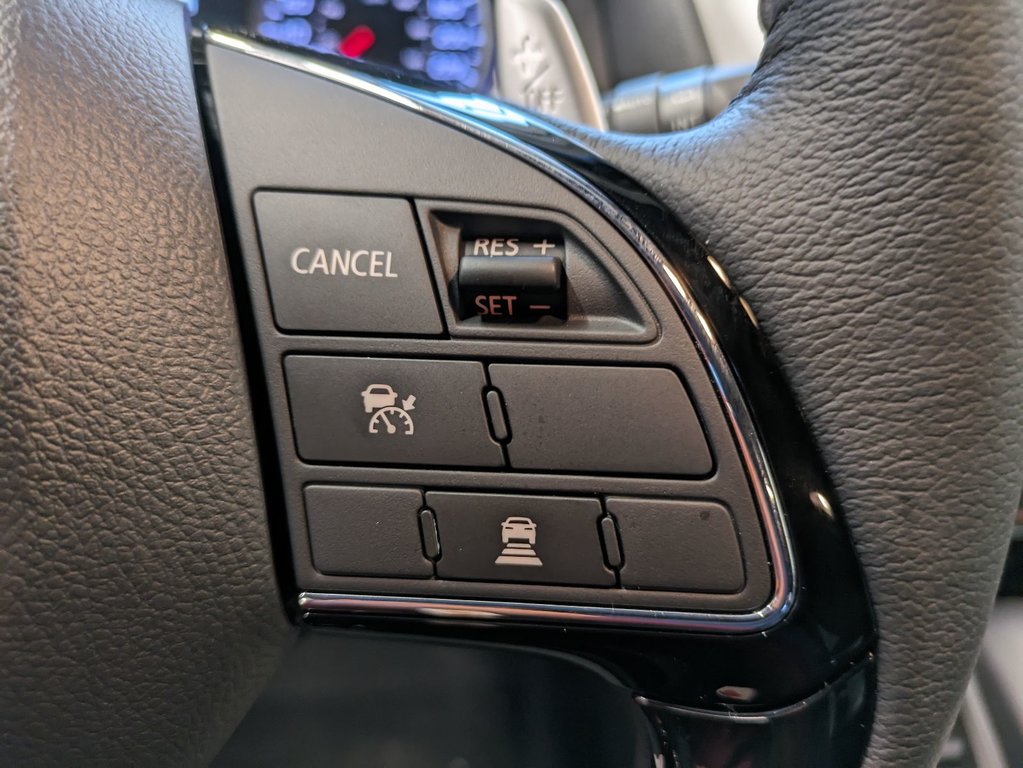 2024  ECLIPSE CROSS SEL in Gatineau, Quebec - 10 - w1024h768px