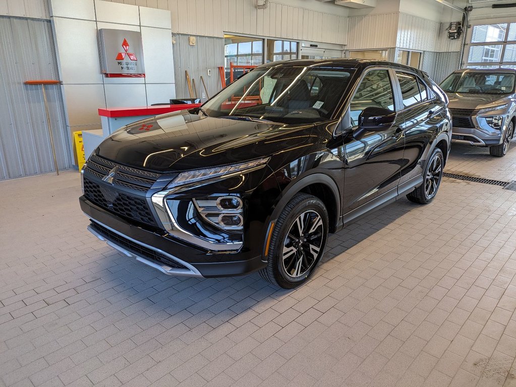 2024  ECLIPSE CROSS SE in Gatineau, Quebec - 1 - w1024h768px