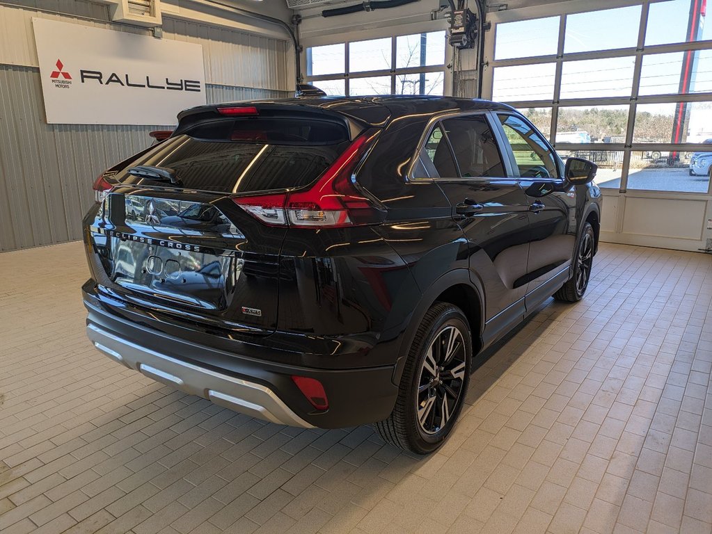 2024  ECLIPSE CROSS SE in Gatineau, Quebec - 3 - w1024h768px