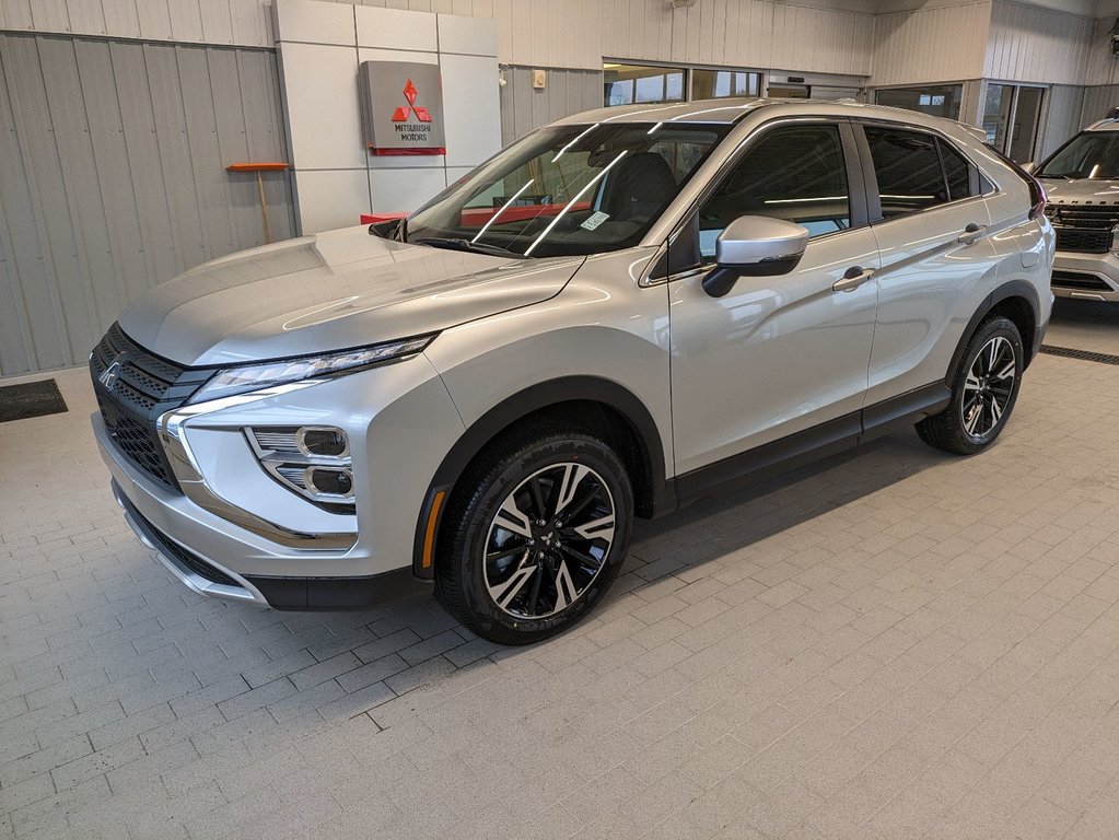 2024  ECLIPSE CROSS SE in Gatineau, Quebec - 1 - w1024h768px