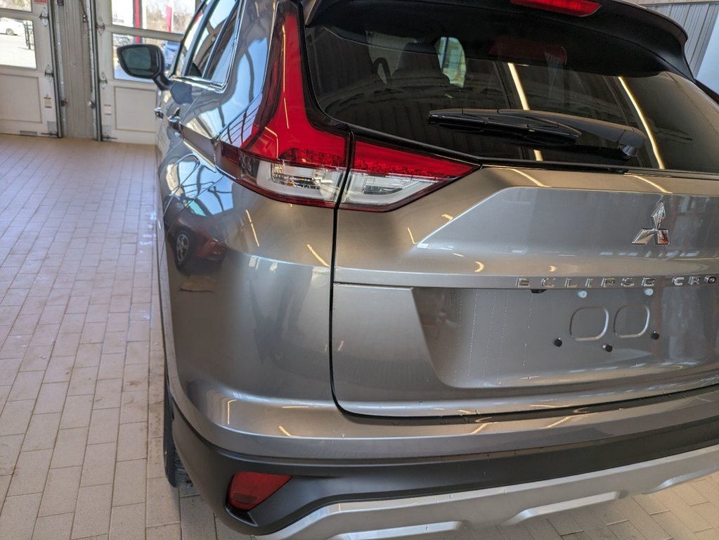 2024  ECLIPSE CROSS SE in Gatineau, Quebec - 17 - w1024h768px