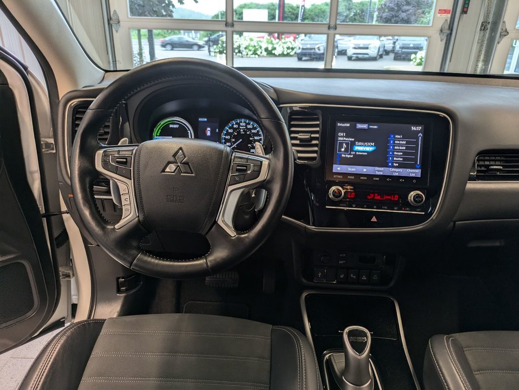 OUTLANDER PHEV LE AWD 2020 à Gatineau, Québec - 13 - w1024h768px