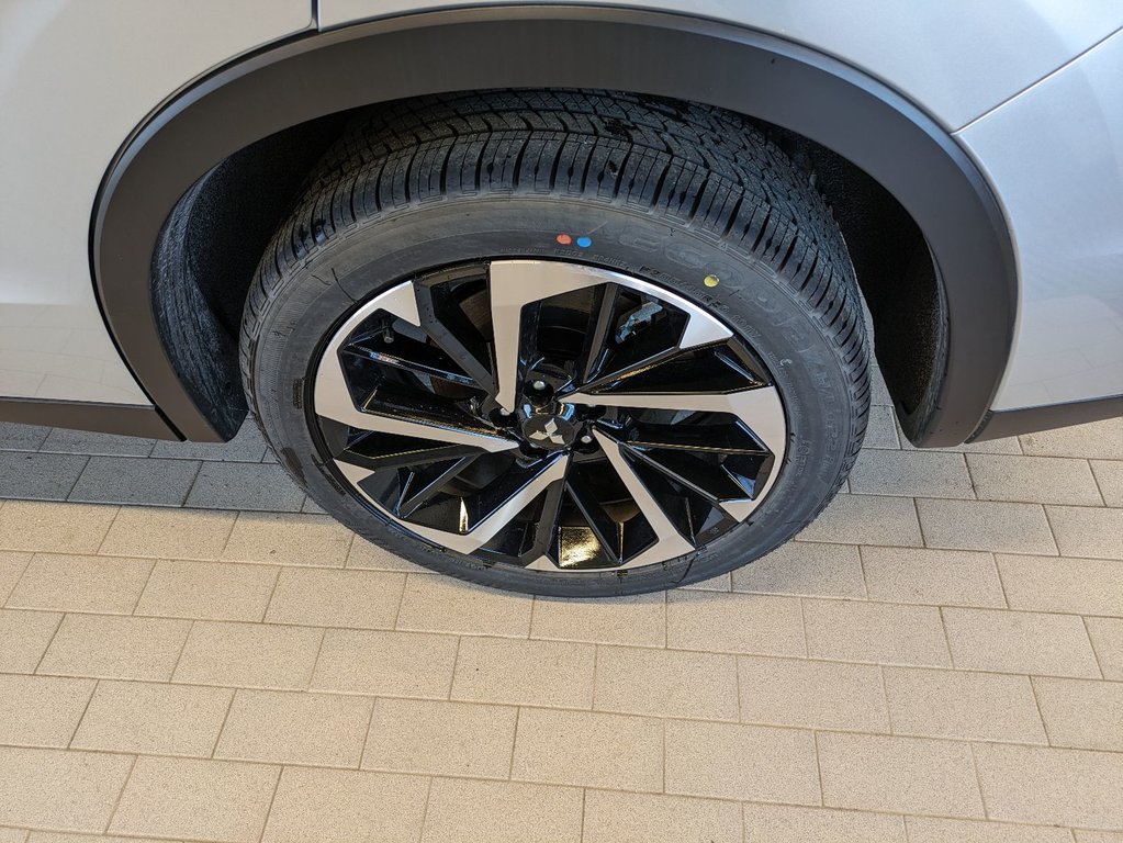 Outlander Plug-In Hybrid SEL 2024 à Gatineau, Québec - 5 - w1024h768px