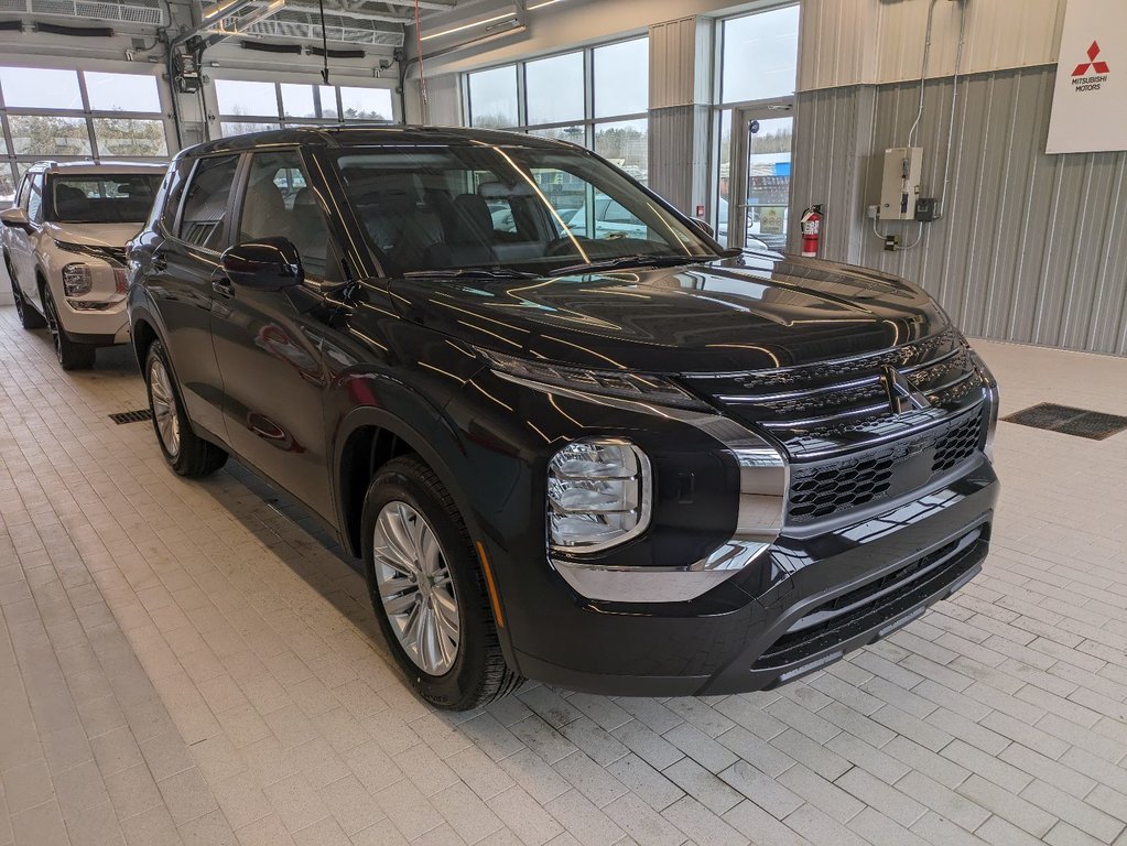 2024  Outlander ES in Gatineau, Quebec - 2 - w1024h768px