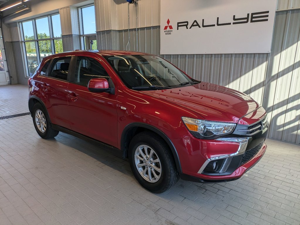 2018  RVR SE AWD in Gatineau, Quebec - 1 - w1024h768px