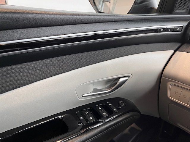 2024 Hyundai Tucson Hybrid Ultimate in Rivière-du-Loup, Quebec - 10 - w1024h768px