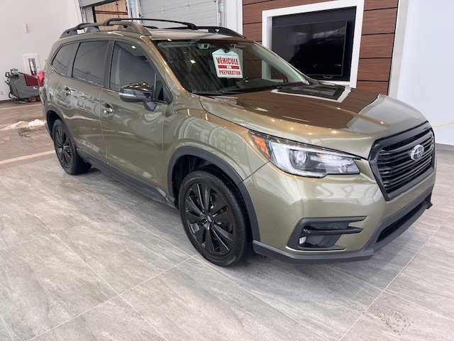 2022 Subaru Ascent Onyx in Rivière-du-Loup, Quebec - 2 - w1024h768px