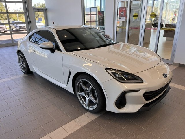 Subaru BRZ BASE 2024 à Rivière-du-Loup, Québec - 2 - w1024h768px