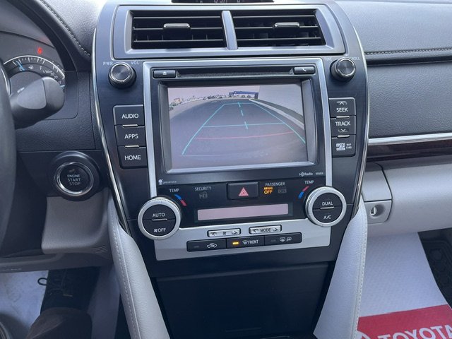 2014 Toyota Camry XLE in Rivière-du-Loup, Quebec - 12 - w1024h768px