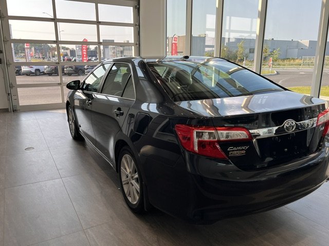 2014 Toyota Camry XLE in Rivière-du-Loup, Quebec - 4 - w1024h768px
