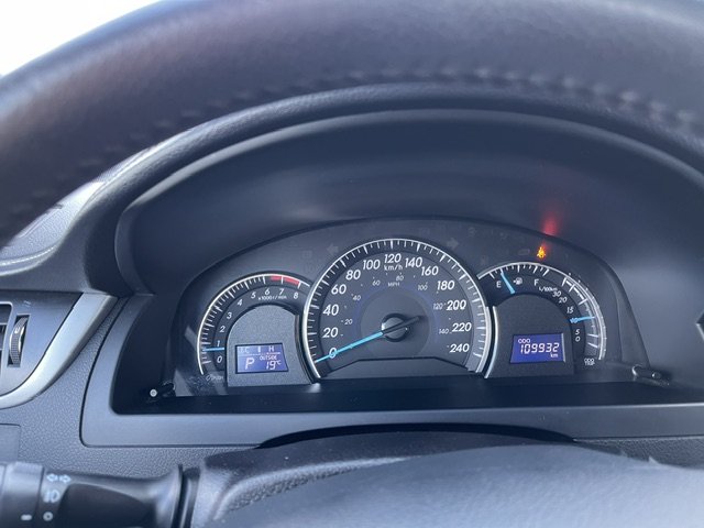 2014 Toyota Camry XLE in Rivière-du-Loup, Quebec - 7 - w1024h768px