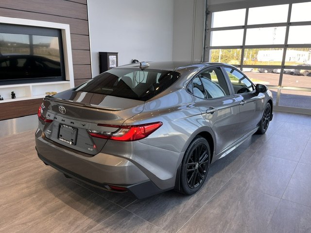 2025 Toyota Camry SE AMELIORE in Rivière-du-Loup, Quebec - 3 - w1024h768px