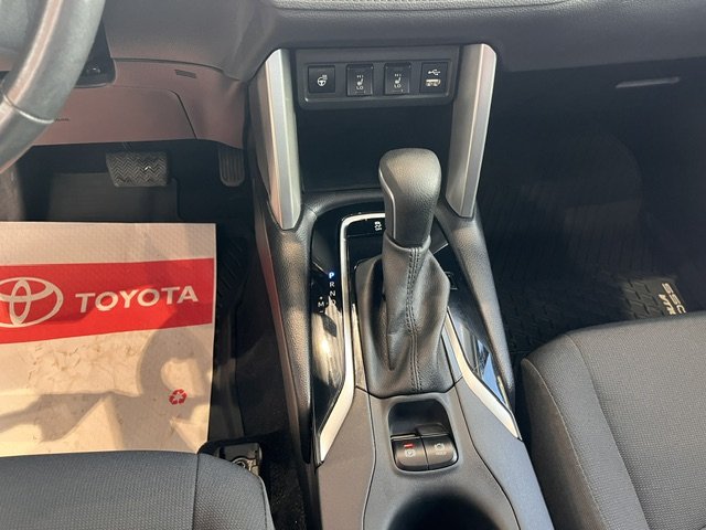 2022 Toyota Corolla Cross LE AWD in Rivière-du-Loup, Quebec - 14 - w1024h768px