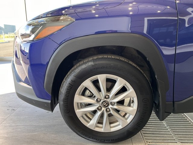 2022 Toyota Corolla Cross LE AWD in Rivière-du-Loup, Quebec - 15 - w1024h768px