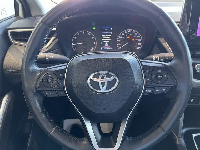 2023 Toyota Corolla Cross LE AWD in Rivière-du-Loup, Quebec - 9 - w1024h768px