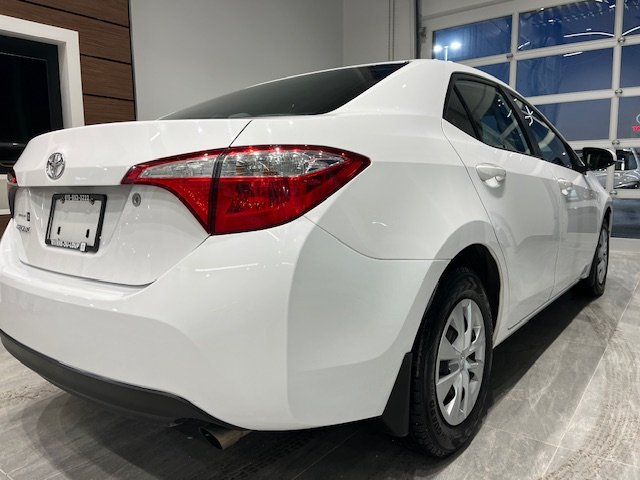 Toyota Corolla CE 2015 à Rivière-du-Loup, Québec - 3 - w1024h768px