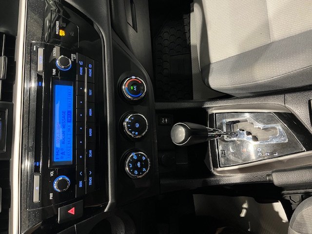 Toyota Corolla CE 2015 à Rivière-du-Loup, Québec - 8 - w1024h768px