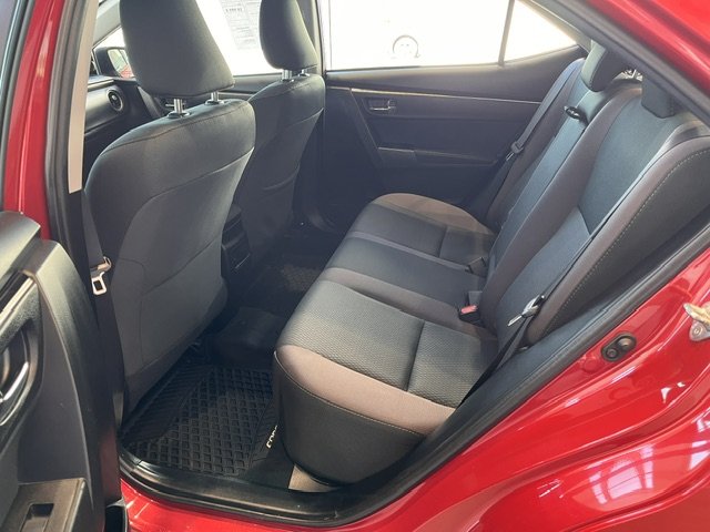 2018 Toyota Corolla LE in Rivière-du-Loup, Quebec - 6 - w1024h768px