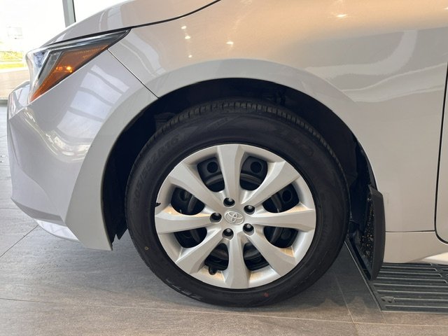 2022 Toyota Corolla LE in Rivière-du-Loup, Quebec - 15 - w1024h768px