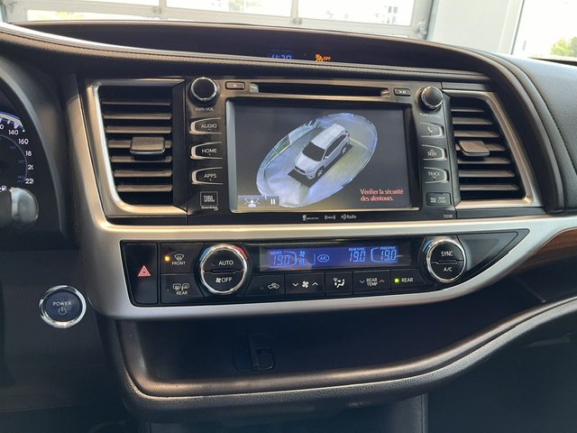 2018 Toyota Highlander Hybrid Limited in Rivière-du-Loup, Quebec - 15 - w1024h768px