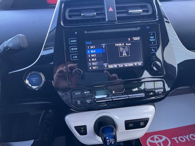 Toyota Prius  2017 à Rivière-du-Loup, Québec - 9 - w1024h768px