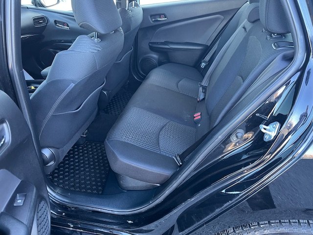 Toyota Prius  2017 à Rivière-du-Loup, Québec - 6 - w1024h768px