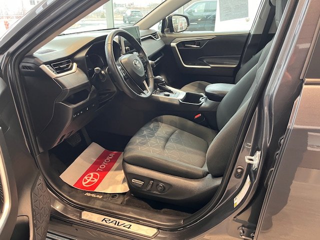 Toyota RAV4 Hybrid XLE 2024 à Rivière-du-Loup, Québec - 5 - w1024h768px