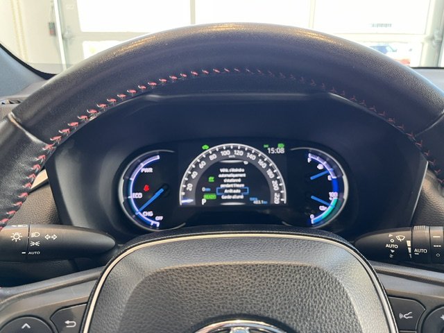 2021 Toyota RAV4 Prime XSE AWD in Rivière-du-Loup, Quebec - 8 - w1024h768px