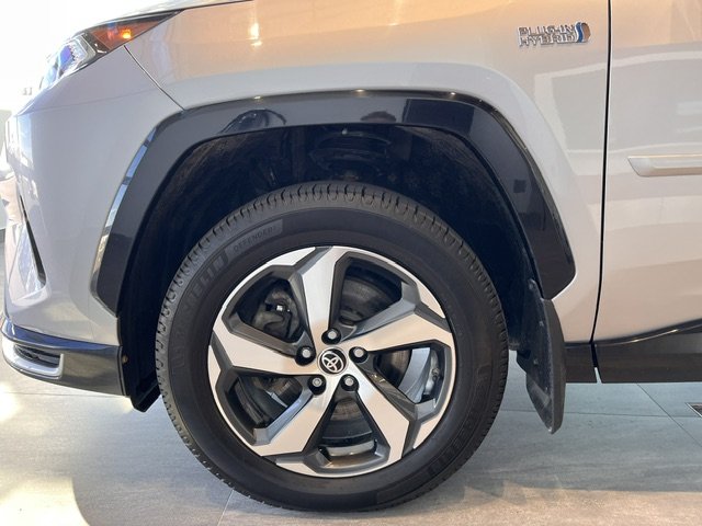 2021 Toyota RAV4 Prime SE AWD in Rivière-du-Loup, Quebec - 13 - w1024h768px