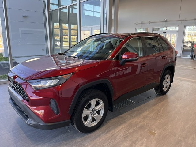 Toyota RAV4 LE AWD 2019 à Rivière-du-Loup, Québec - 1 - w1024h768px