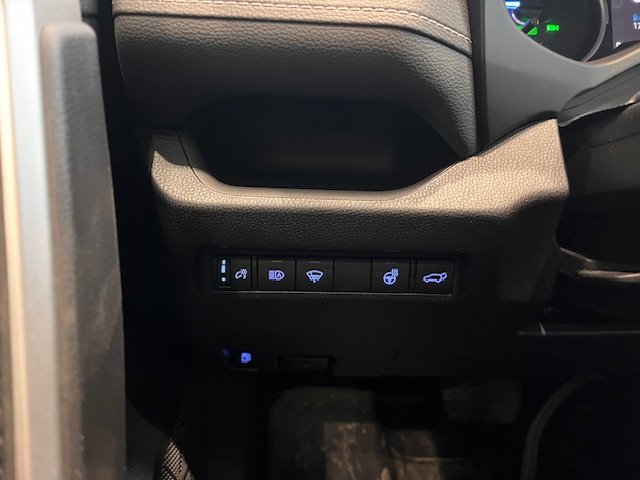 2021 Toyota RAV4 Hybrid XLE in Rivière-du-Loup, Quebec - 9 - w1024h768px