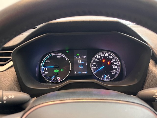 2021 Toyota RAV4 Hybrid XLE in Rivière-du-Loup, Quebec - 7 - w1024h768px