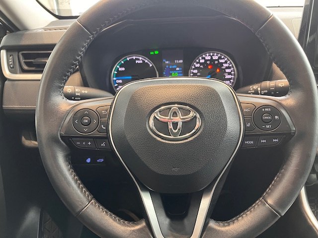 2022 Toyota RAV4 Hybrid XLE in Rivière-du-Loup, Quebec - 10 - w1024h768px
