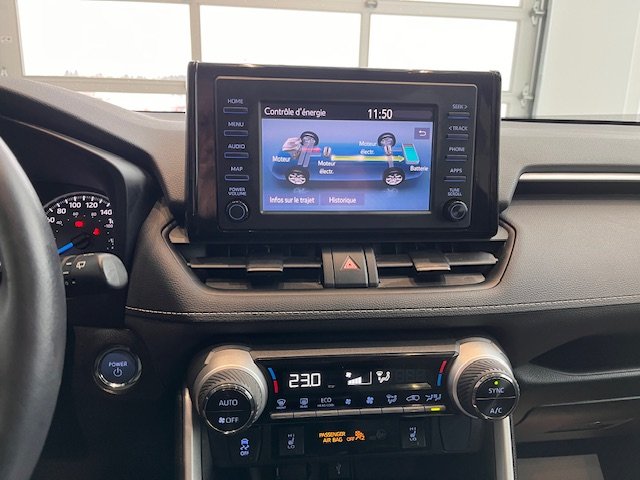 2022 Toyota RAV4 Hybrid XLE in Rivière-du-Loup, Quebec - 13 - w1024h768px