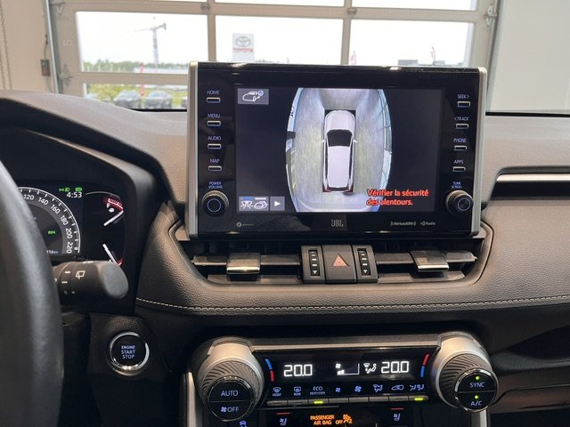 Toyota RAV4 Limited 2022 à Rivière-du-Loup, Québec - 15 - w1024h768px
